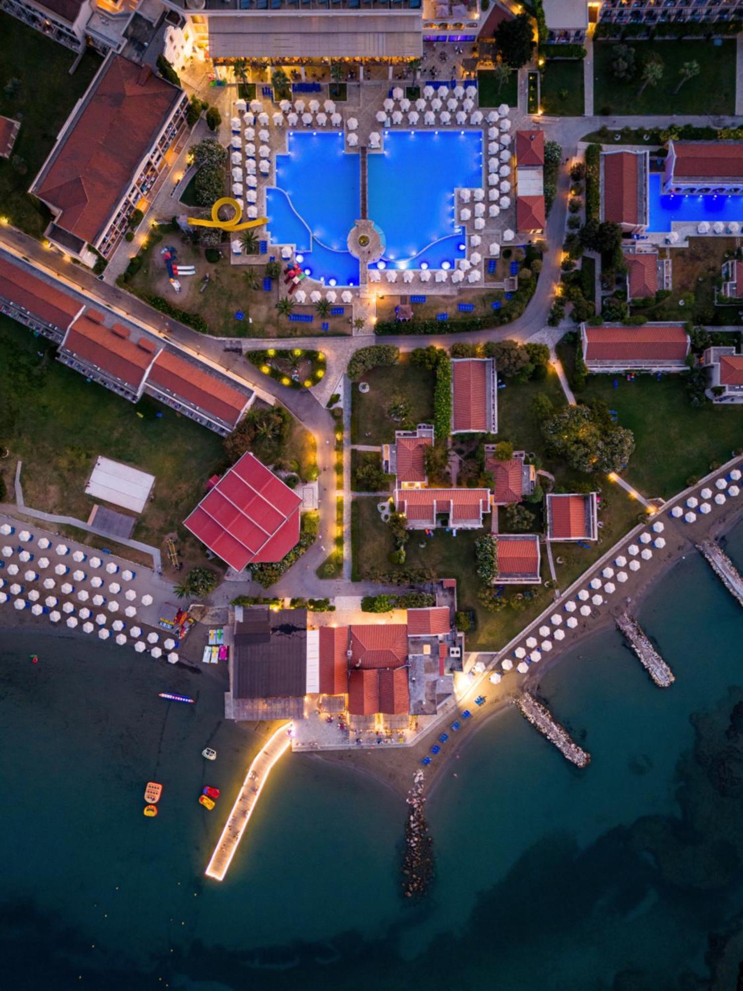 Roda Beach Resort & Spa Exterior photo