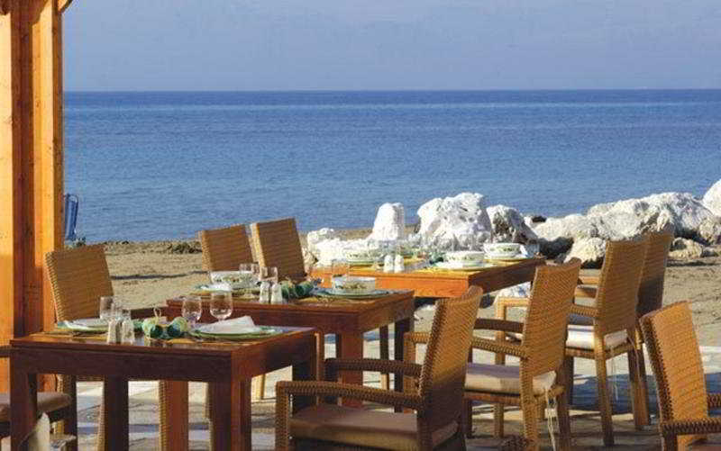 Roda Beach Resort & Spa Exterior photo