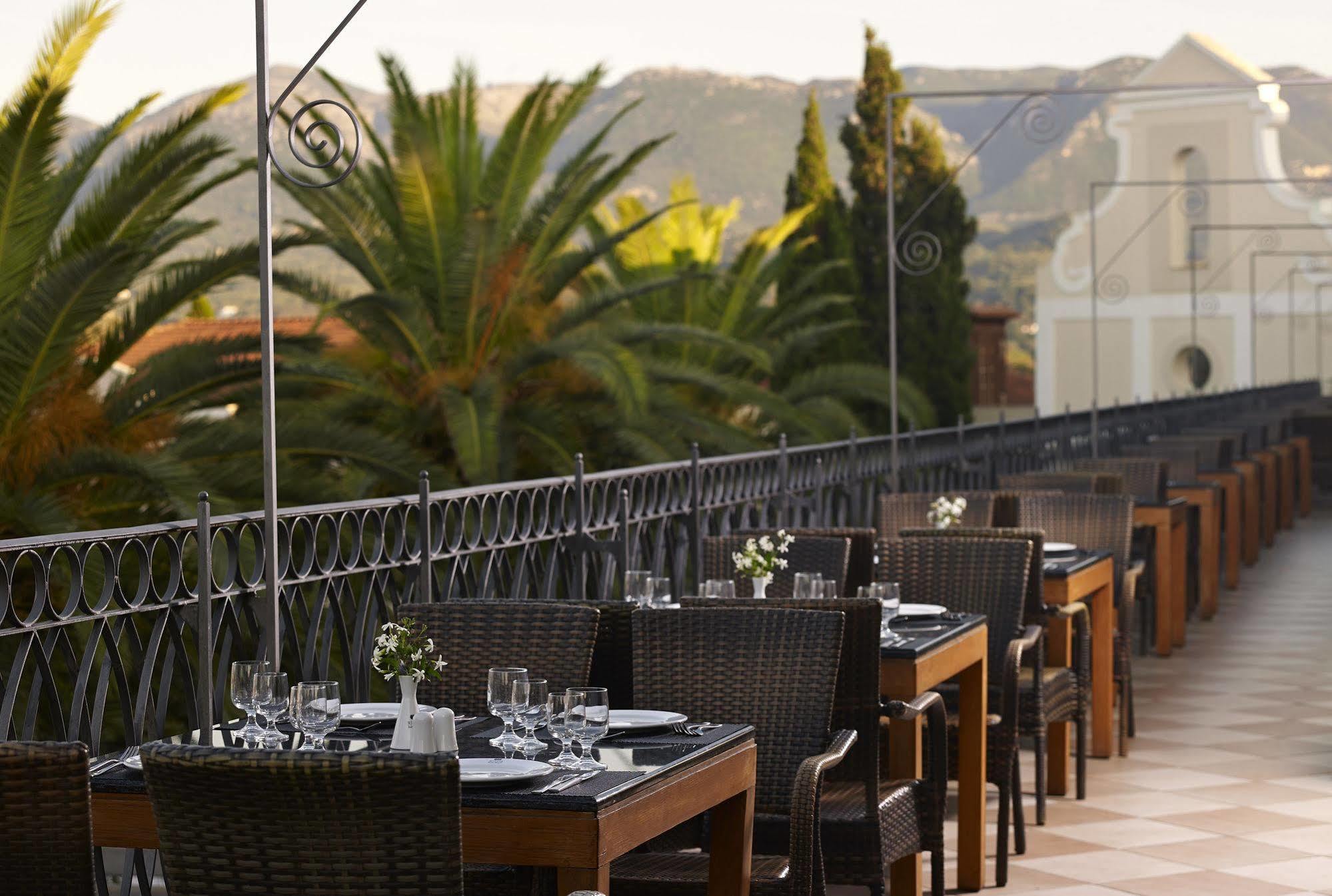 Roda Beach Resort & Spa Exterior photo